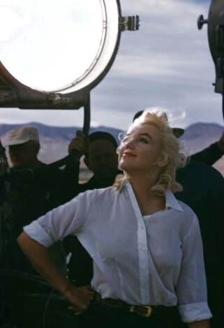 Marilyn Monroe on the Set of the Misfits 1960 - Large Format Photography - Eve Arnold