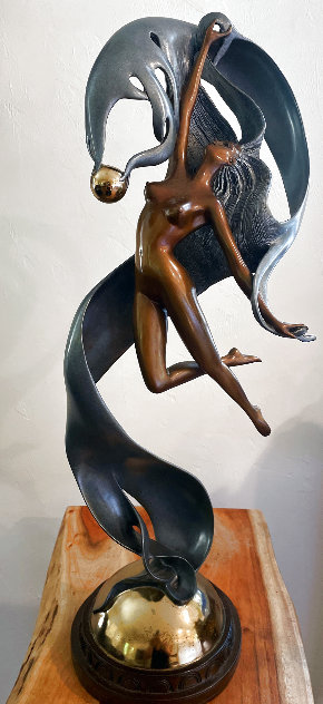 Perla Bronze Sculpture 1987 20 in Sculpture by Angelo Basso