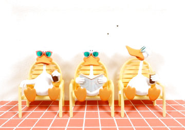 Sitting Ducks Resin Sculpture 30x40 1992 Sculpture - Michael Bedard Sitting Ducks Resin Sculpture 30x40 1992 Sculpture - Michael Bedard