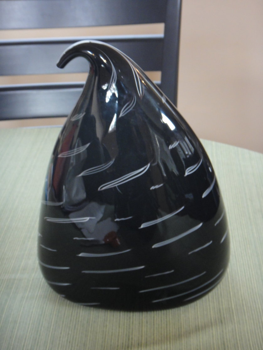 Black Winkle Kiss Unique Glass Sculpture 2003 9 in Sculpture by Nancy Callan Black Winkle Kiss Unique Glass Sculpture 2003 9 in Sculpture by Nancy Callan