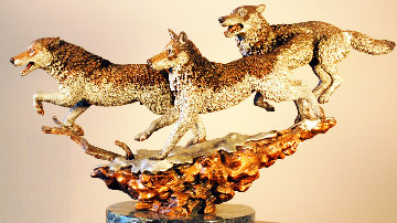 Yellowstone Bound Bronze Sculpture 1992 Wolves  12 in Sculpture - Kitty Cantrell