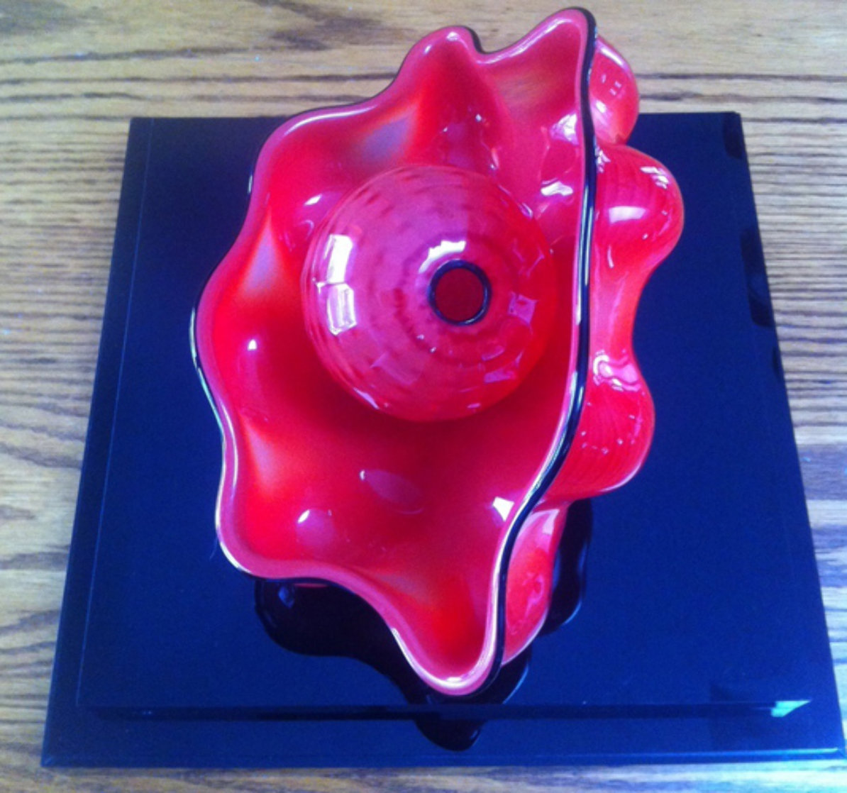 Chinese Red Seaform Unique Pair Glass Sculpture, 2 Piece Set 1995 Sculpture by Dale Chihuly Chinese Red Seaform Unique Pair Glass Sculpture, 2 Piece Set 1995 Sculpture by Dale Chihuly