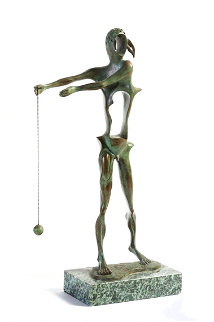 Hommage a Newton Bronze Sculpture 1975 15 in Sculpture - Salvador Dali Hommage a Newton Bronze Sculpture 1975 15 in Sculpture - Salvador Dali