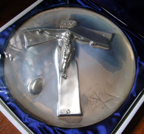 Easter Christ: The Lincoln Mint Annual Easter Silver Plate 1972 Other - Salvador Dali