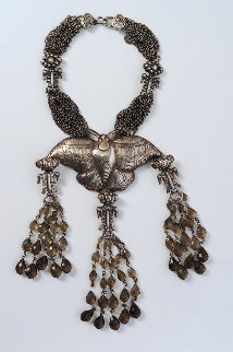 Chinese Motive Silver and Topaz Necklace 1999 16 in Unique Jewelry - Stephen Dweck Chinese Motive Silver and Topaz Necklace 1999 16 in Unique Jewelry - Stephen Dweck