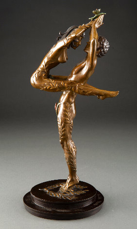 Amants Bronze Sculpture 1984 19 in Sculpture -  Erte