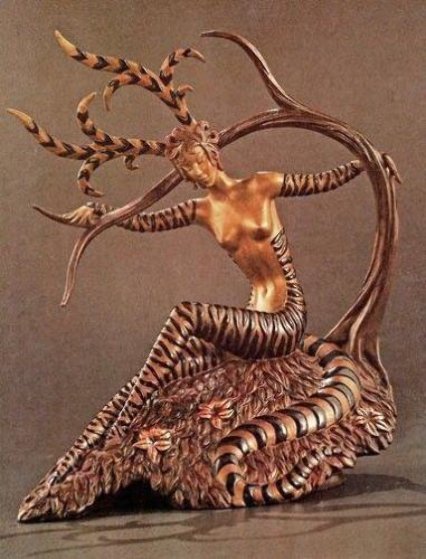 Hunting Bronze Sculpture 1985 Sculpture by Erte Hunting Bronze Sculpture 1985 Sculpture by Erte
