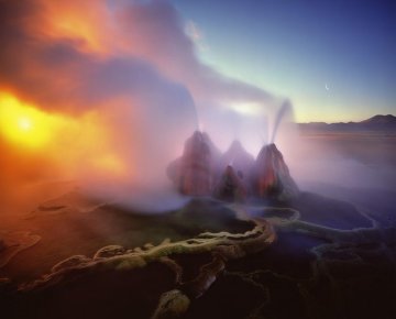 Earth Spirit Rising AP Panorama - Michael Fatali Earth Spirit Rising AP Panorama - Michael Fatali