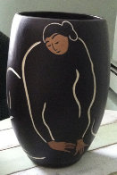 Woman With White Cat Ceramic Vase PP 1981 Sculpture by R.C. Gorman - 0 Woman With White Cat Ceramic Vase PP 1981 Sculpture by R.C. Gorman - 0