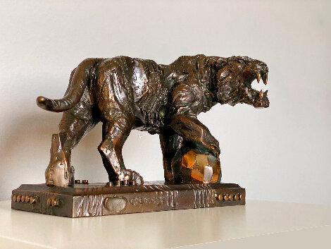 Tiger Bronze Sculpture 2009 19 in Sculpture - Igor Grechanyk