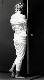 Marilyn Entering the Closet 1952 Photography - Philippe Halsman