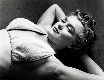 Marilyn Flirting 1952 Photography - Philippe Halsman