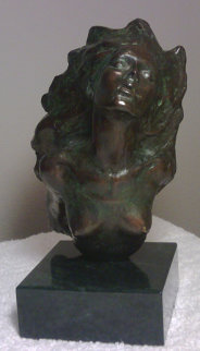 Firebird Bronze Sculpture 1987 12 in Sculpture - Frederick Hart Firebird Bronze Sculpture 1987 12 in Sculpture - Frederick Hart