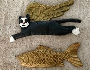 Fish and Cat Set of 2 Unique Had Carbed Ornaments Other - Stephen Huneck