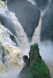 Barron Falls Panorama - Peter Jarver Barron Falls Panorama - Peter Jarver