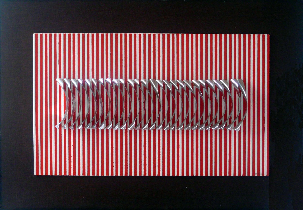Untitled Canvas Sculpture by Julio Le Parc Untitled Canvas Sculpture by Julio Le Parc
