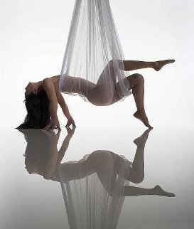 Mirrored Nude With Cloth 2008 Photography - Manfred Kielnhofer Mirrored Nude With Cloth 2008 Photography - Manfred Kielnhofer