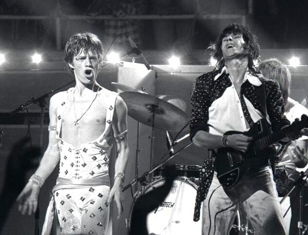 Mick and Keith: Honolulu 1973 - Hawaii Limited Edition Print by Robert Knight