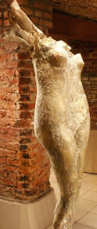 Nike Hips Bronze Sculpture 1990 23x78life Size Sculpture - Lewon Lazarew Nike Hips Bronze Sculpture 1990 23x78life Size Sculpture - Lewon Lazarew