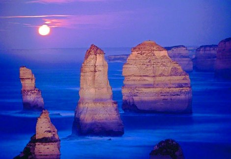Moonglow 12 Apostles -  Marine National Park Victoria, Australia Panorama - Peter Lik