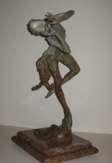 Trumpeter Bronze Sculpture 1993 Sculpture - Richard MacDonald Trumpeter Bronze Sculpture 1993 Sculpture - Richard MacDonald