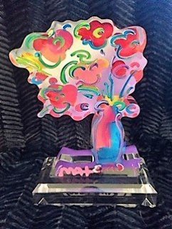 Vase of Flowers Unique Acrylic Sculpture 2016 - Ver 11 12 in 2016 Sculpture - Peter Max Vase of Flowers Unique Acrylic Sculpture 2016 - Ver 11 12 in 2016 Sculpture - Peter Max