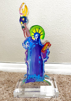 Statue of Liberty Acrylic Sculpture Unique 12 in Sculpture - Peter Max Statue of Liberty Acrylic Sculpture Unique 12 in Sculpture - Peter Max