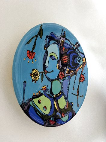 Cabeza de Mujer Ceramic Plate 1998 18 in Other - Jose Mijares