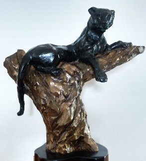 Vigilant Bronze Sculpture 1990 16 in Sculpture - LeRoy Neiman Vigilant Bronze Sculpture 1990 16 in Sculpture - LeRoy Neiman