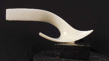 Seagull Onyx Sculpture Unique 1971 15 in Sculpture - Leonardo Nierman Seagull Onyx Sculpture Unique 1971 15 in Sculpture - Leonardo Nierman
