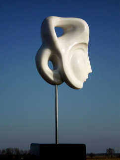 Indian Beauty Unique Carerra Marble Sculpture 11 in plus base Sculpture - Anthony Quinn Indian Beauty Unique Carerra Marble Sculpture 11 in plus base Sculpture - Anthony Quinn