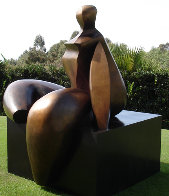 Seated Figure IV (Monumental) Bronze Sculpture AP 1993 72x60x57 Sculpture by Robert Holmes - 2 Seated Figure IV (Monumental) Bronze Sculpture AP 1993 72x60x57 Sculpture by Robert Holmes - 2