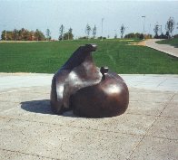 Rondelle (Monumental), Bronze Sculpture 48x60 Inches Sculpture by Robert Holmes - 2