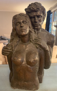 Los Amantes Unique Bronze Sculpture 1972 25x16 Sculpture - Victor Salmones Los Amantes Unique Bronze Sculpture 1972 25x16 Sculpture - Victor Salmones
