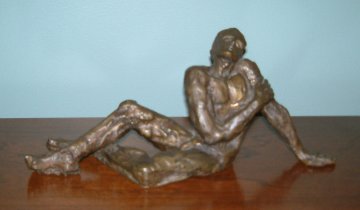 Dreamer (Sonador) Bronze Sculpture 1970 13 in Sculpture - Victor Salmones Dreamer (Sonador) Bronze Sculpture 1970 13 in Sculpture - Victor Salmones