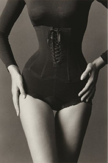 Corset 1962 by Jeanloup Seiff - For Sale on Art Brokerage
