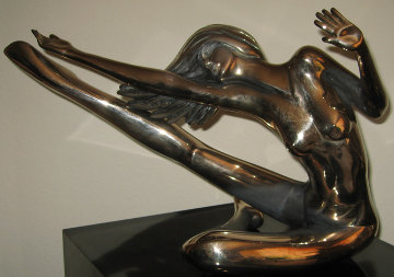Encore Bronze Sculpture 1983 21 in Sculpture - Tom and Bob Bennett Encore Bronze Sculpture 1983 21 in Sculpture - Tom and Bob Bennett