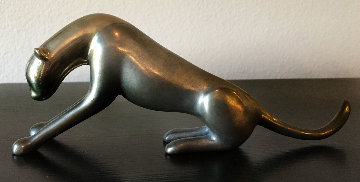Cheetah Seated Bronze Sculpture 8 in Sculpture - Loet Vanderveen