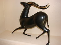 Nyala Bronze Sculpture 26 in Sculpture by Loet Vanderveen - 3 Nyala Bronze Sculpture 26 in Sculpture by Loet Vanderveen - 3