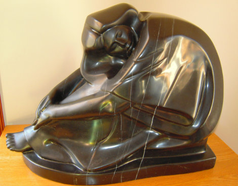 Sleeping Woman Marble Sculpture Sculpture - Victor Gutierrez