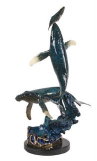 Three in the Sea Bronze Sculpture AP 2000 21 in Sculpture - Robert Wyland Three in the Sea Bronze Sculpture AP 2000 21 in Sculpture - Robert Wyland