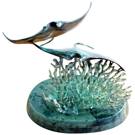 Manta Rays Bronze Sculpture 1991 15 in Sculpture - Robert Wyland