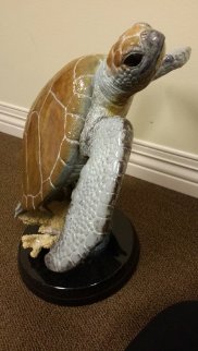 Sea Turtle Flight Bronze Sculpture AP 2002 20 in Sculpture - Robert Wyland Sea Turtle Flight Bronze Sculpture AP 2002 20 in Sculpture - Robert Wyland