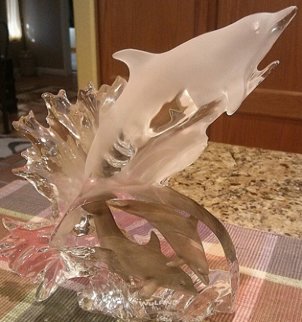 Dolphin Vision Acrylic Sculpture AP 2004 Sculpture - Robert Wyland Dolphin Vision Acrylic Sculpture AP 2004 Sculpture - Robert Wyland